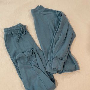 Women's lounge wear set